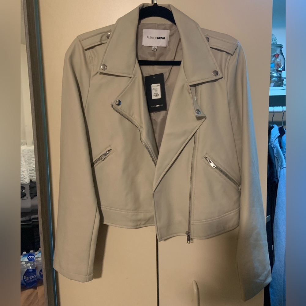 Fashion nova fax leather tan